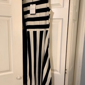 NWT! Black and white maxi dress